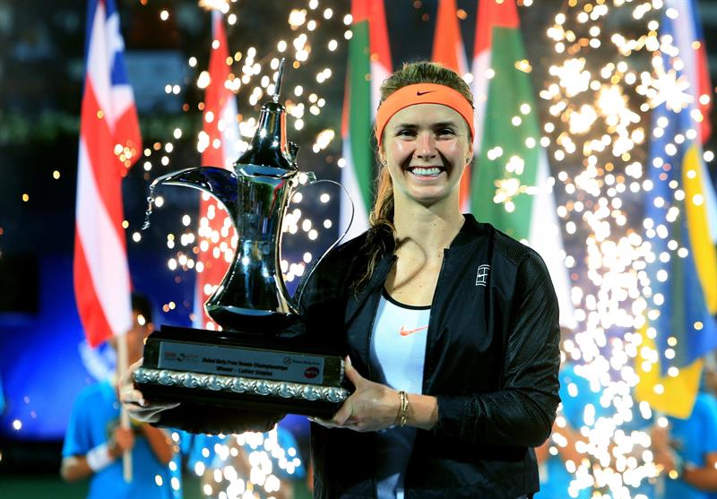 Tenista ucraniana Elina Svitolina se recusa a jogar contra adversárias russas e bielorrussas Tenista ucraniana Elina Svitolina se recusa a jogar contra adversárias russas e bielorrussas