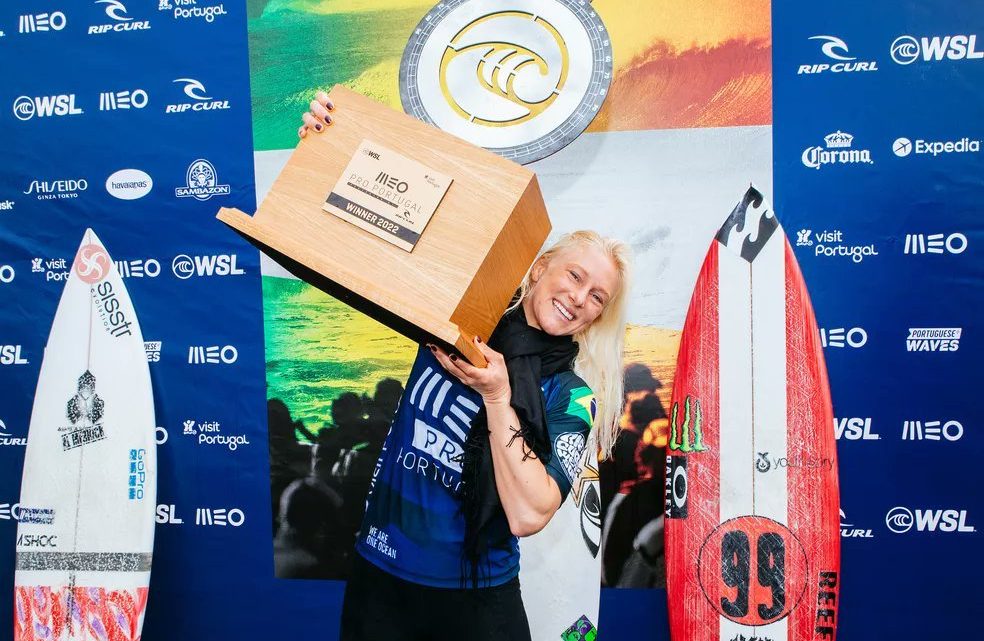 WSL: Tatiana Weston-Webb vence a etapa de Peniche; Filipinho é vice no masculino 