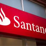 Santander Brasil (SANB11) mostra sinais de recuperação, mas ROE ainda fica abaixo; ação fecha em baixa após sessão volátil