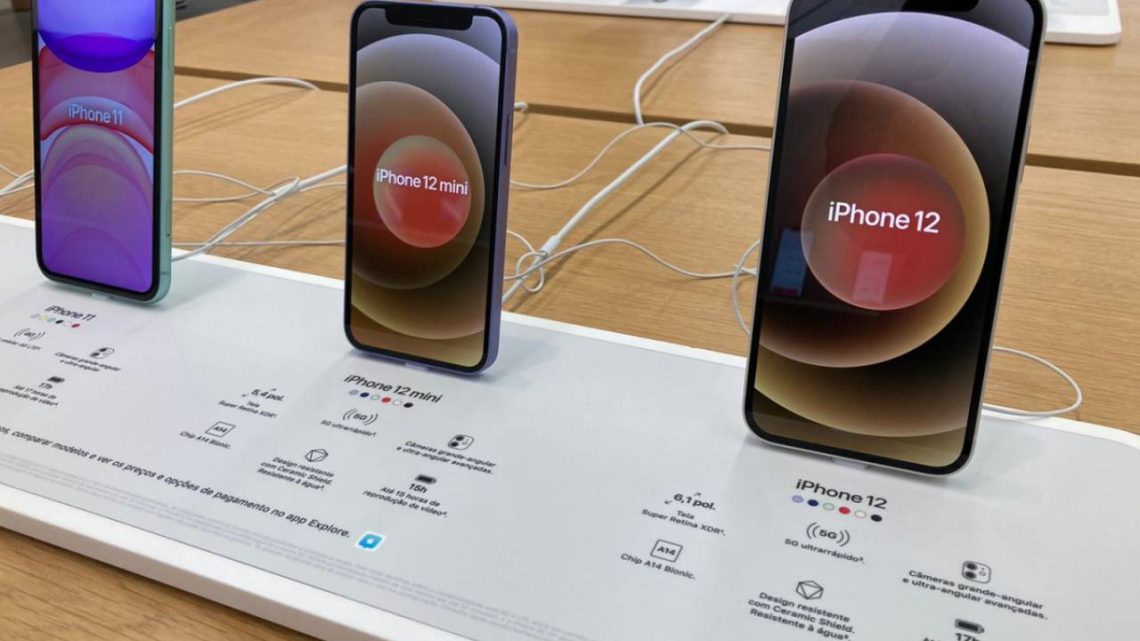 Apple continua a vender iPhones sem carregador após governo proibir comercialização no Brasil Apple continua a vender iPhones sem carregador após governo proibir comercialização no Brasil