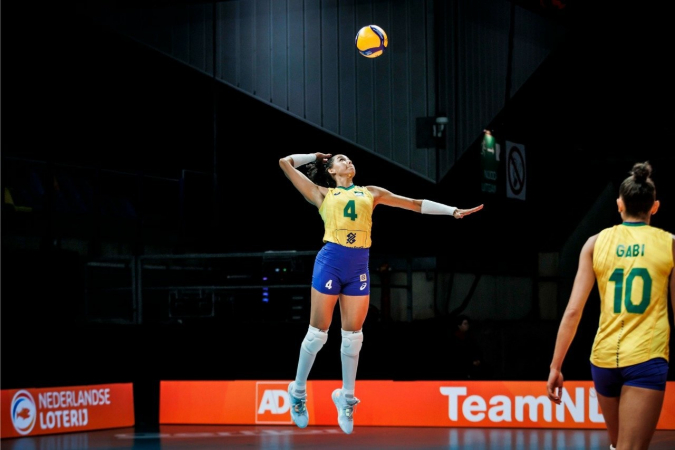 Brasil supera Colômbia, segue invicto no Mundial de Vôlei Feminino e avança para a segunda fase Brasil supera Colômbia, segue invicto no Mundial de Vôlei Feminino e avança para a segunda fase