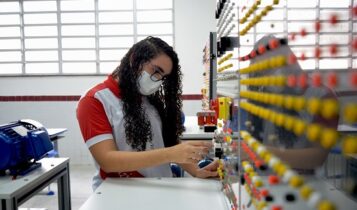 Programa Futuras Cientistas: inscrições seguem até 10 de outubro Programa Futuras Cientistas: inscrições seguem até 10 de outubro