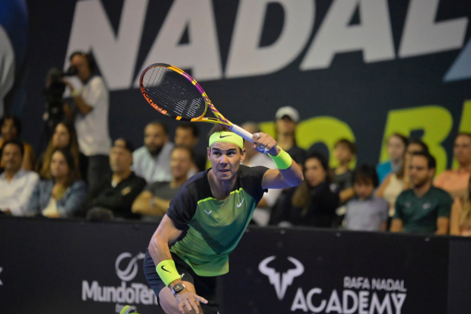 Rafael Nadal vence Ruud em jogo exibição para 10 mil pessoas no Mineirinho