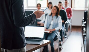 Rio Grande do Sul lança concurso para professores da rede estadual