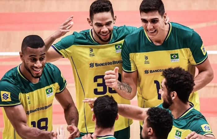 Brasil é derrotado pela Polônia, mas garante vaga na fase final da Liga das Nações de Vôlei