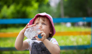 Saiba como proteger a saúde da criança durante as altas temperaturas