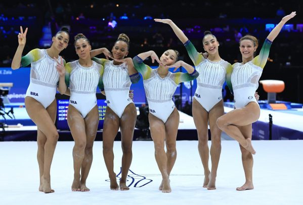 Brasil faz história e conquista medalha de prata inédita no Mundial de ginástica artística 