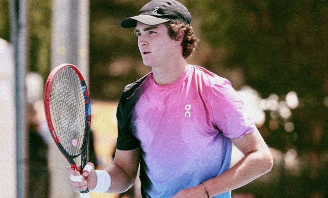 João Fonseca conquista oitava vitória seguida no Challenger de Camberra