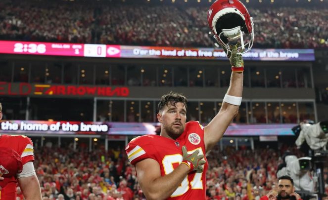Travis Kelce ‘fura’ NFL, confirma jogo do Kansas City Chiefs em Itaquera, mas reclama do calor do Brasil