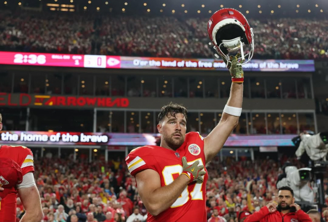 Travis Kelce ‘fura’ NFL, confirma jogo do Kansas City Chiefs em Itaquera, mas reclama do calor do Brasil Travis Kelce ‘fura’ NFL, confirma jogo do Kansas City Chiefs em Itaquera, mas reclama do calor do Brasil