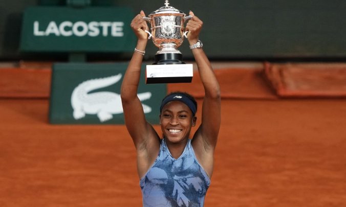 Coco Gauff derrota Aryna Sabalenka e é campeã de Roland Garros