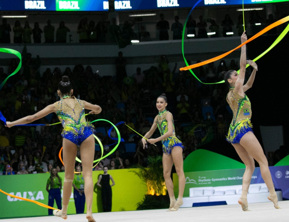 Brasil conquista segunda medalha de prata no Mundial de Ginástica Rítmica do Rio Brasil conquista segunda medalha de prata no Mundial de Ginástica Rítmica do Rio