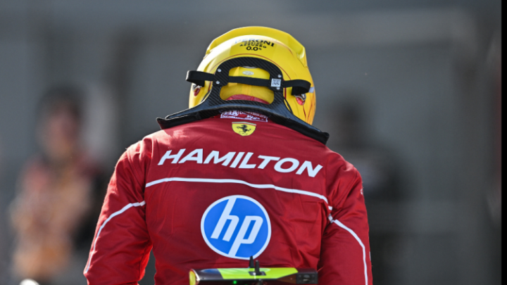 Vasseur admite que subestimou desafio de adaptação de Hamilton na Ferrari: ‘Grande mudança’